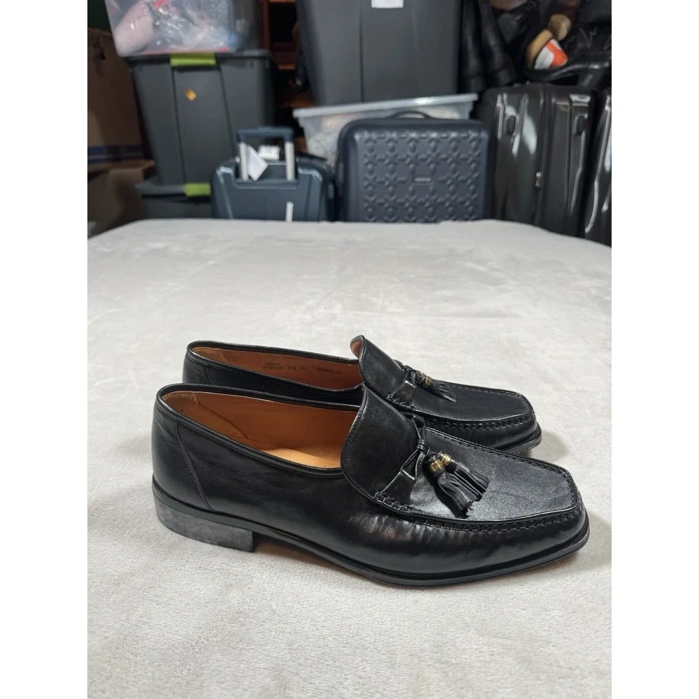 Bally Switzerland Moc Tassel Loafers Size 10 D Black Leather MINT